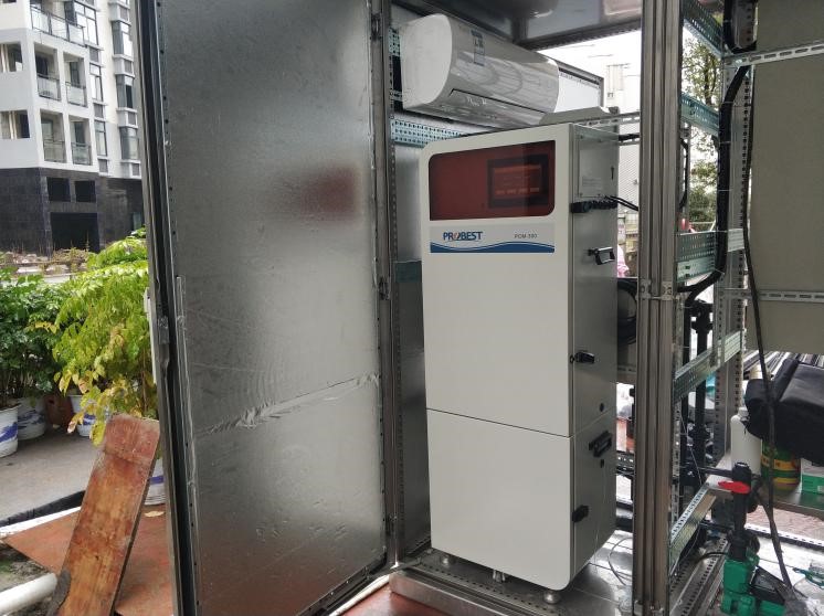 Monitoramento da qualidade da &aacute;gua do rio preto